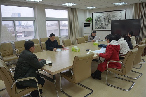 新葡的京集团8814各教工党支组织学习《中国共产党支部工作条例（试行）》