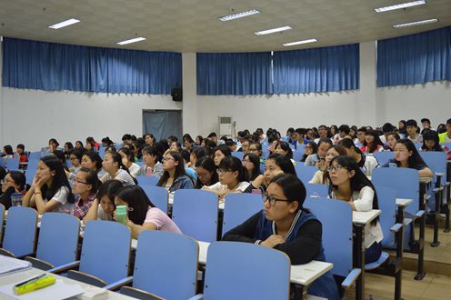 新葡的京集团8814积极组织学子参加大学生心理健康观影活动