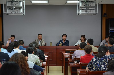 新葡的京集团8814召开新学期教职工大会