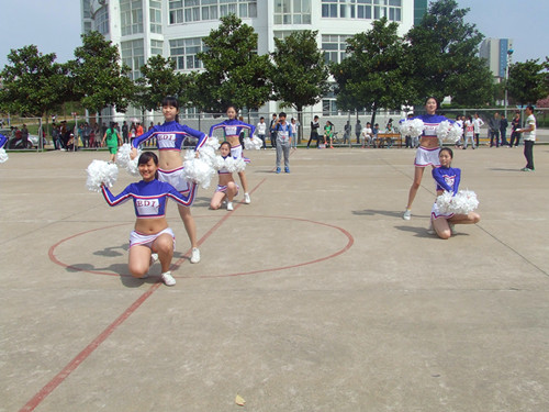 新葡的京集团8814篮球队勇战第十三届“谭山杯”篮球赛